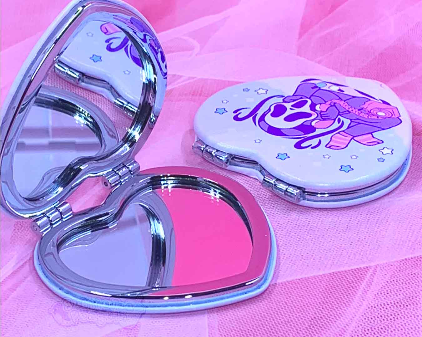 SLEEPOVER WITH GHOSTFACE MIRROR COMPACT